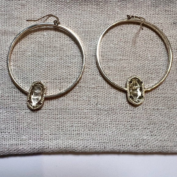 Kendra Scott- Elora Elegant Gold Hoop Earrings with Crystal Accent - Picture 2 of 6